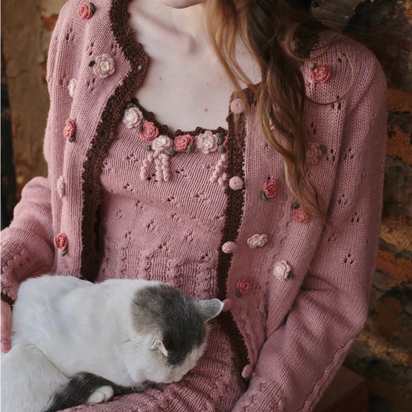 LaceMade Floral Knitted Cardigan - Picture 1 of 9